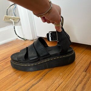 Clarissa ll Quad Women’s Leather Plarform Size 9